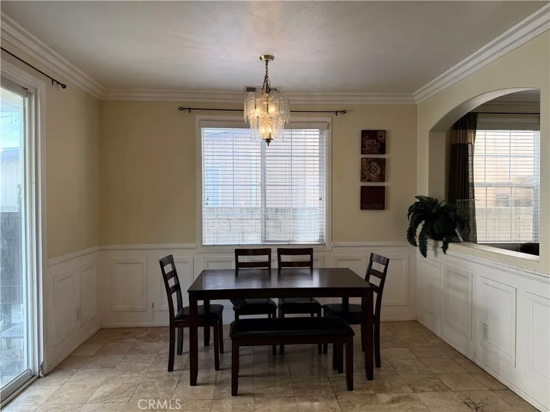 4237 Walnut