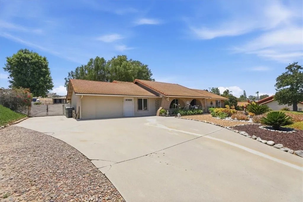 17531 Calle Del Corral