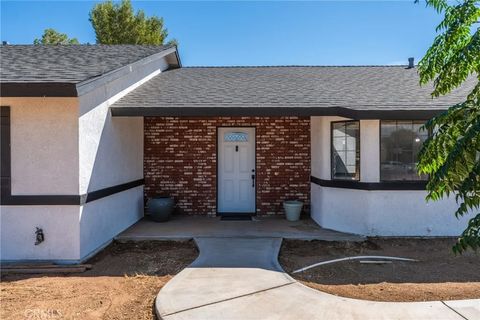 Photo of 16433 Ocotilla Road, Apple Valley, CA 92307 (MLS # PW26029675)
