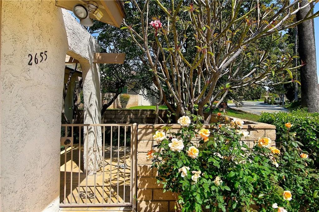 Photo of 2655 Doubletree Dr, Riverside, CA 92506 (MLS # IV26091955)
