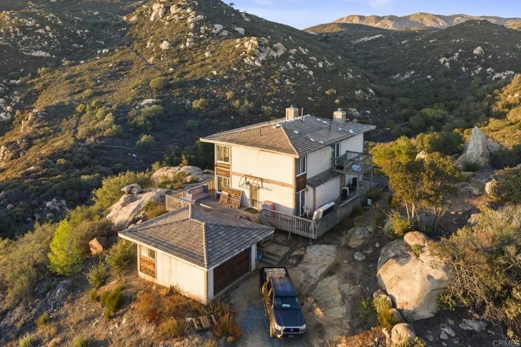 Photo of 6402 Japatul Highlands Road, Alpine, CA 91901 (MLS # PTP2607809)