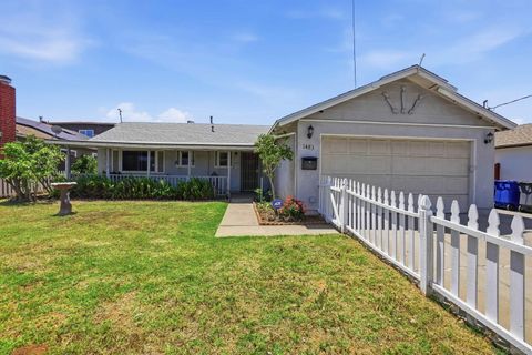 Photo of 1483 E Madison Ave, El Cajon, CA 92019 (MLS # 260010166)