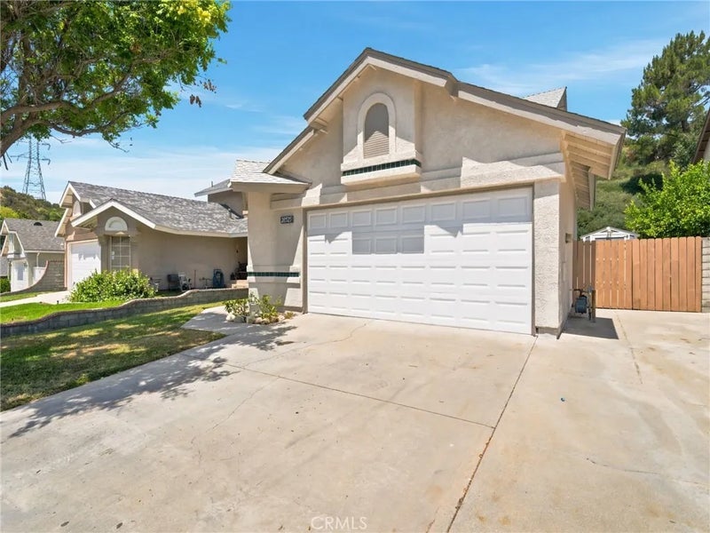 28525 Sugar Pine Way