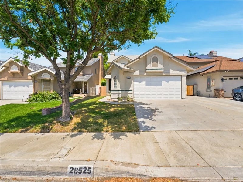 28525 Sugar Pine Way