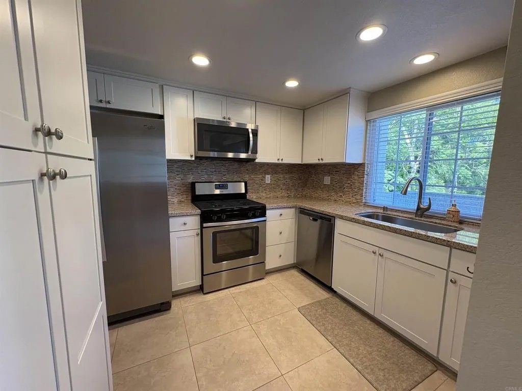 Photo of 1050 La Tortuga Drive #34, Vista, CA 92081 (MLS # NDP2510344)