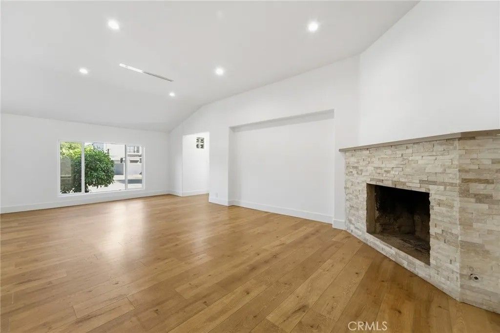 Photo of 6015 Laurelgrove, North Hollywood, CA 91606 (MLS # BB26026571)