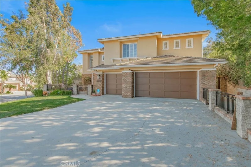 20508 Crestline Dr.