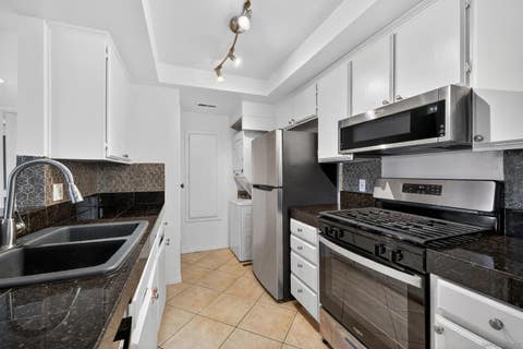 Photo of 2063 Lakeridge Circle #101, Chula Vista, CA 91913 (MLS # 260005407)