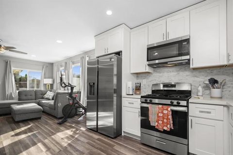 Tiny photo for 415 J Street, Chula Vista, CA 91910 (MLS # PTP2508115)