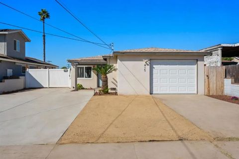 Tiny photo for 415 J Street, Chula Vista, CA 91910 (MLS # PTP2508115)