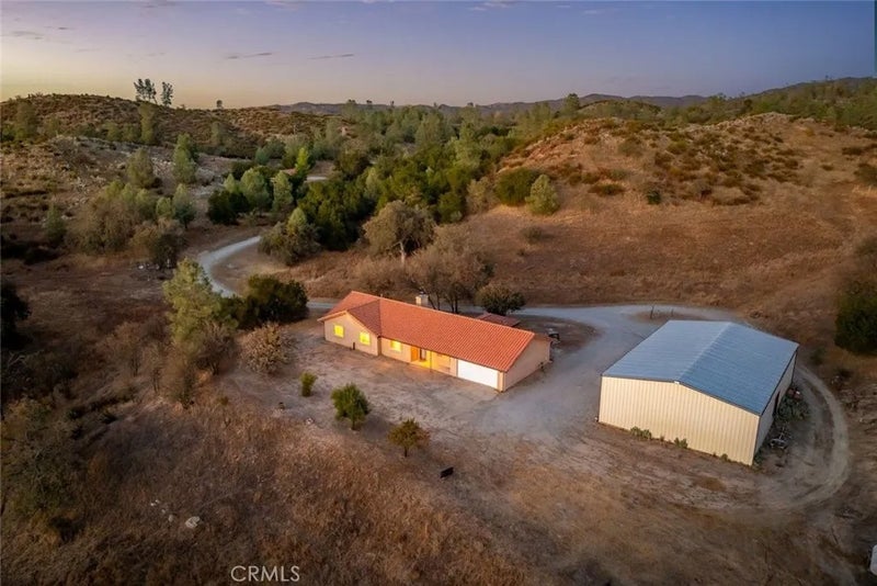 3151 Parkhill