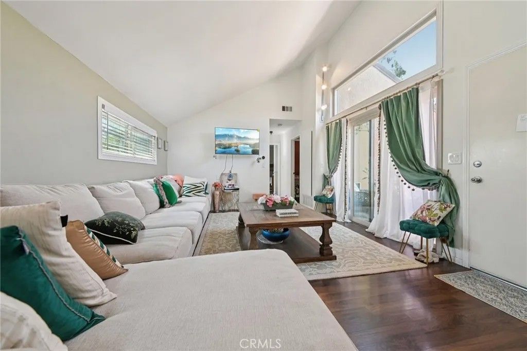 Photo of 7851 Southlake Dr, Huntington Beach, CA 92647 (MLS # CV26085599)