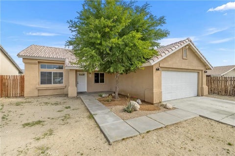 Photo of 13780 Del Ray Ln, Desert Hot Springs, CA 92240 (MLS # PW26020762)