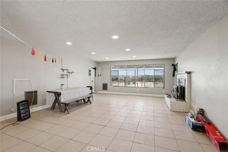 20741 E Avenue J12