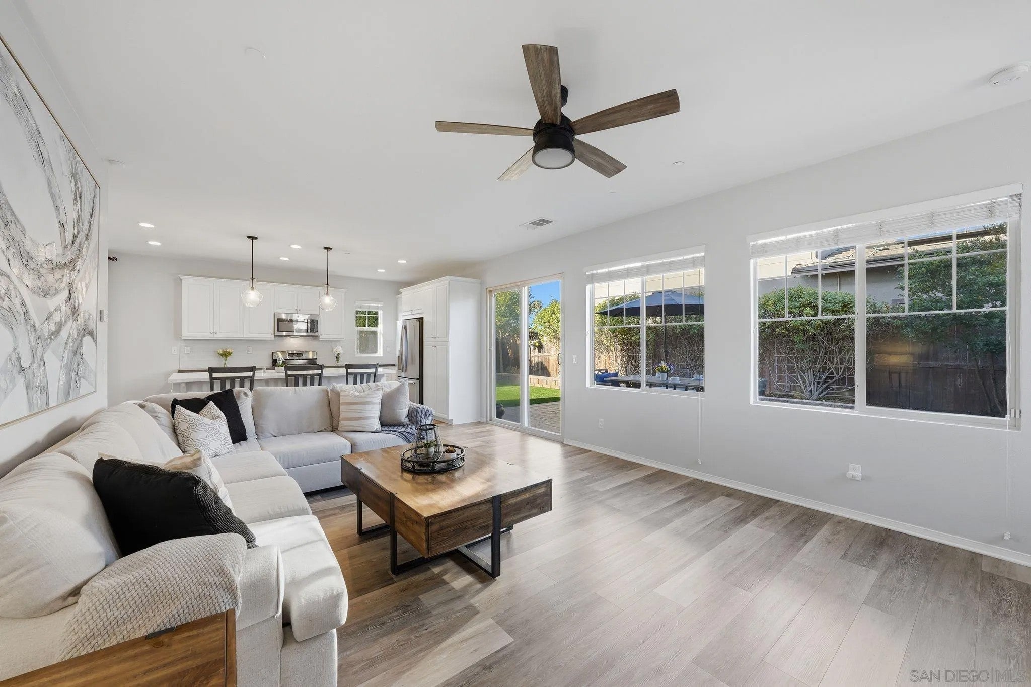 310 Dahlia Way