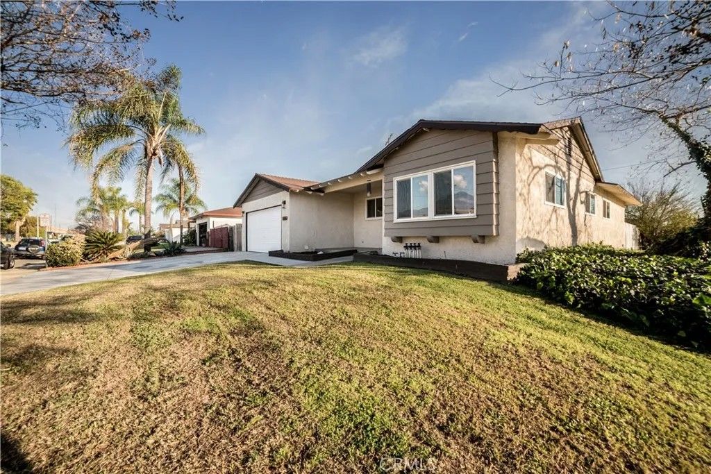 Photo of 5555 Caroline Street, Montclair, CA 91763 (MLS # TR26036194)