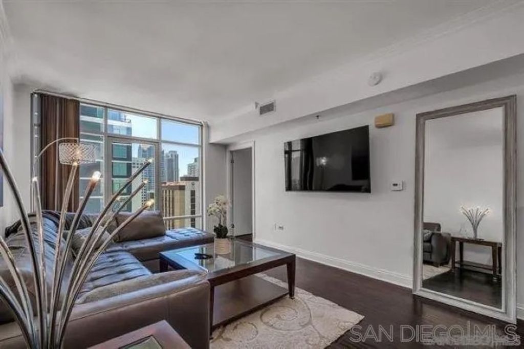 Photo of 425 W Beech St #1354, San Diego, CA 92101 (MLS # 260010223)
