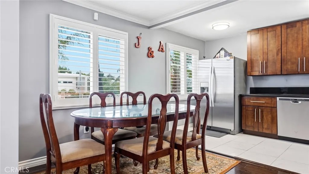 4550 W 153rd