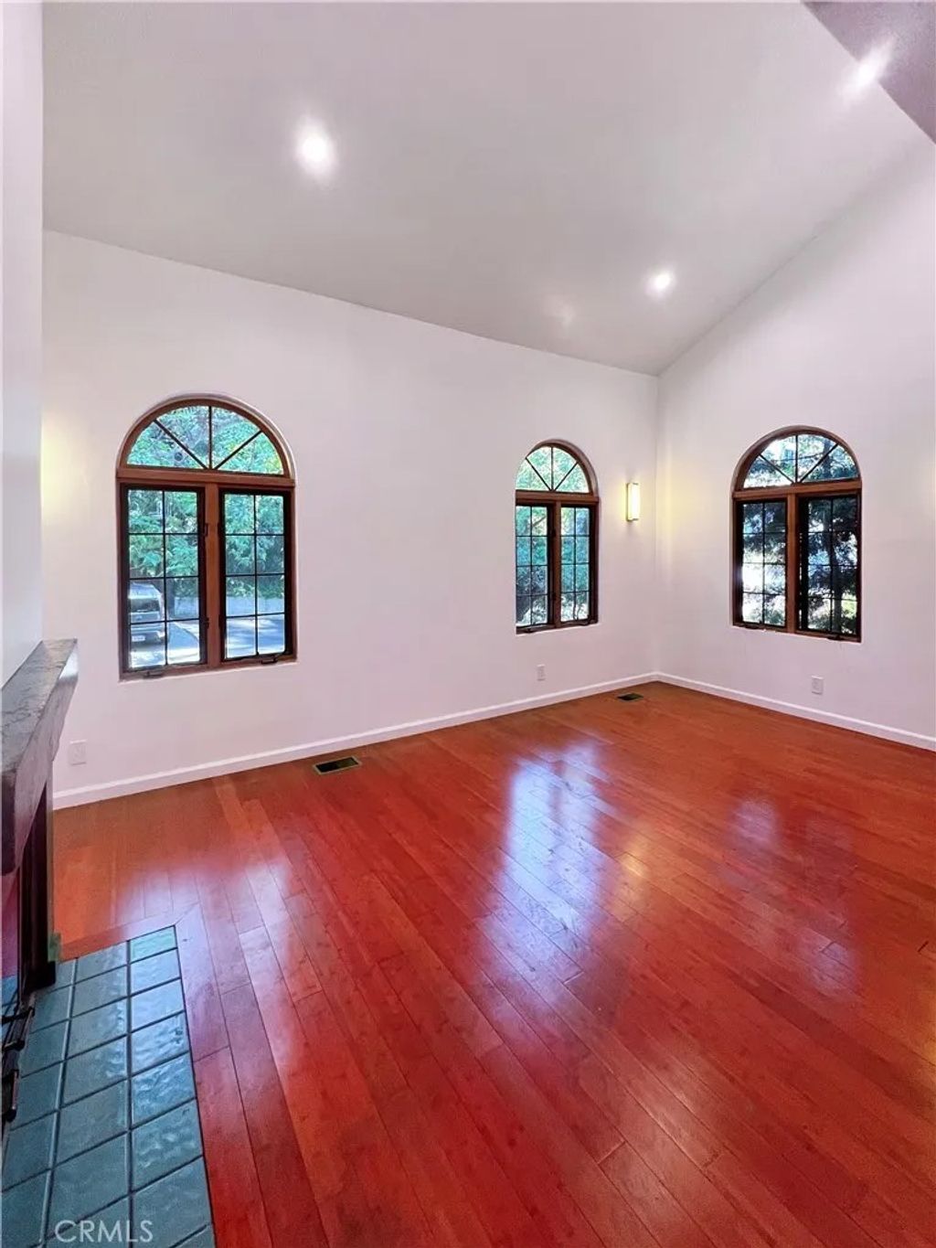 Photo of 8570 Wonderland Ave, Los Angeles, CA 90046 (MLS # PF26066923)