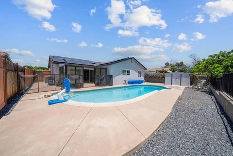 Tiny photo for 7971 Jade Coast Road, San Diego, CA 92126 (MLS # PTP2508290)