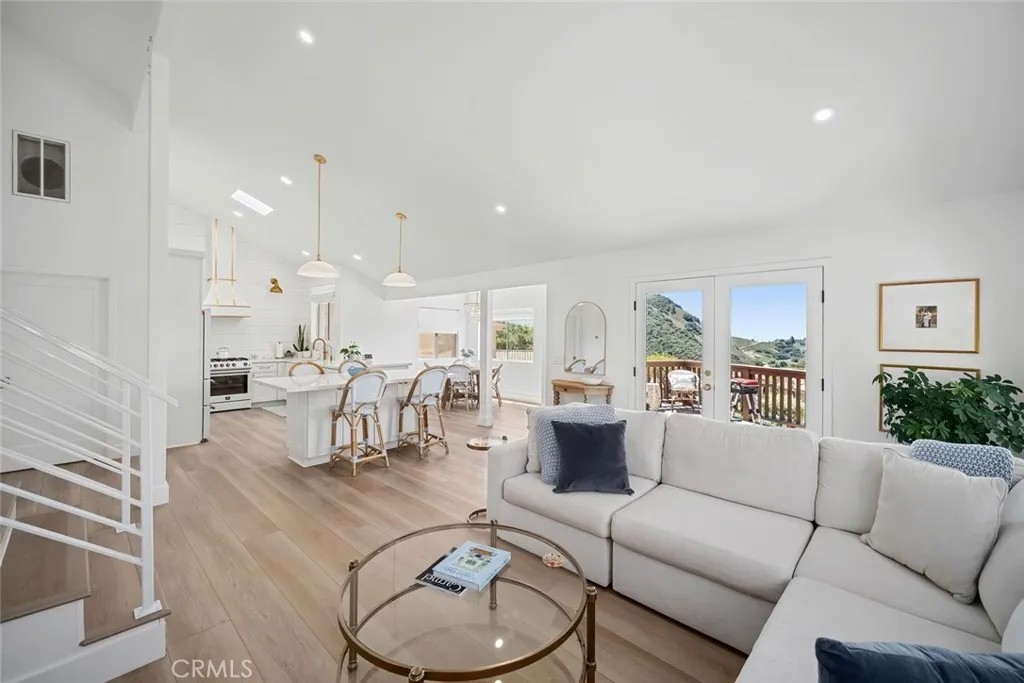2366 Snowberry Court
