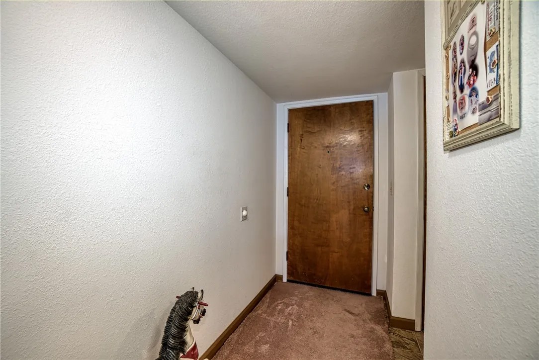 10 Royale Avenue 13A-2