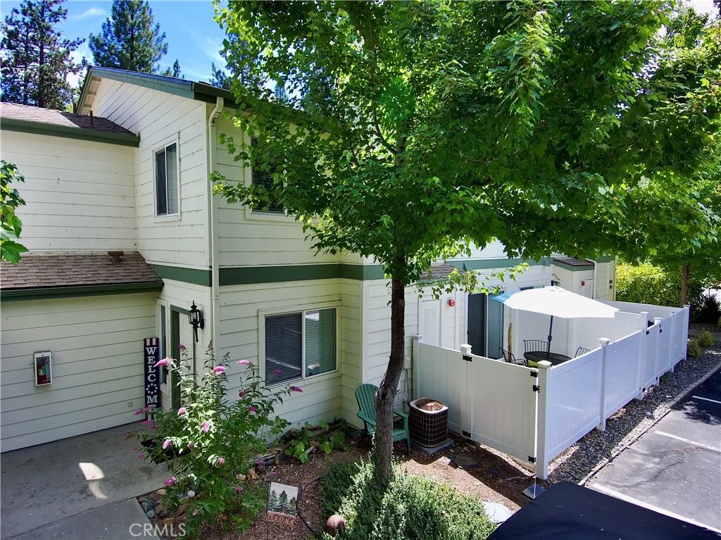 40501 Road 222 103