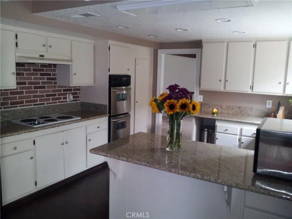 Photo of 1845 Mulberry Way, Upland, CA 91784 (MLS # IV26001247)