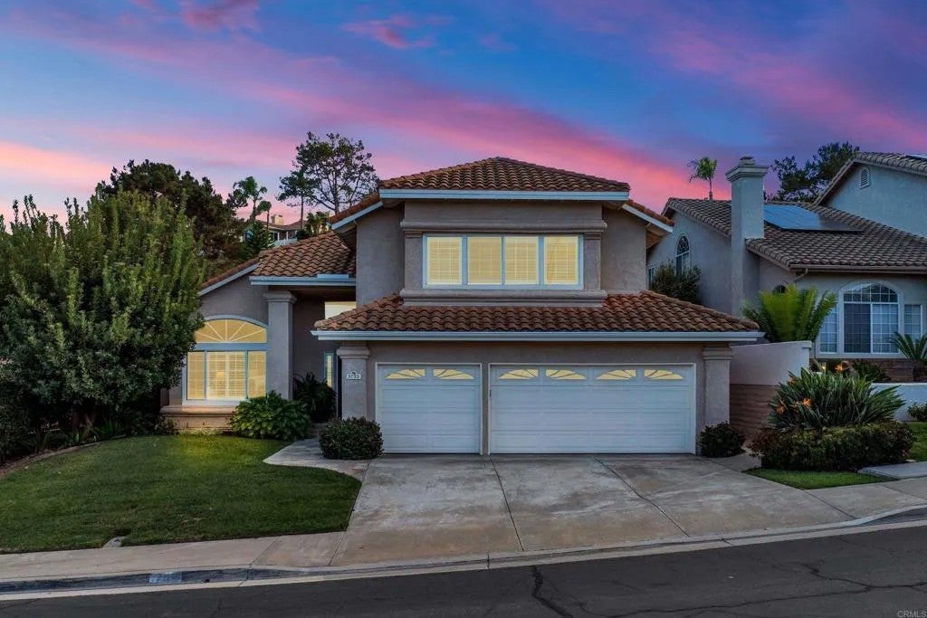 3733 Southridge Way