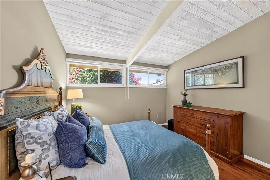 401 1/2 W. Skyline Drive
