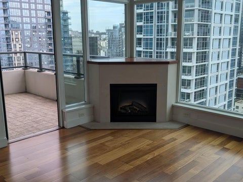 Tiny photo for 1205 Pacific Hwy #2504, San Diego, CA 92101 (MLS # 260018307)