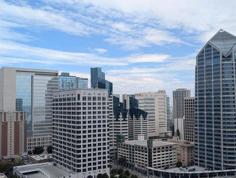 Tiny photo for 1205 Pacific Hwy #2504, San Diego, CA 92101 (MLS # 260018307)