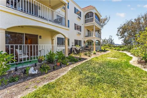 Photo of 4005 Calle Sonora Oeste 1B, Laguna Woods, CA 92637 (MLS # OC26122433)