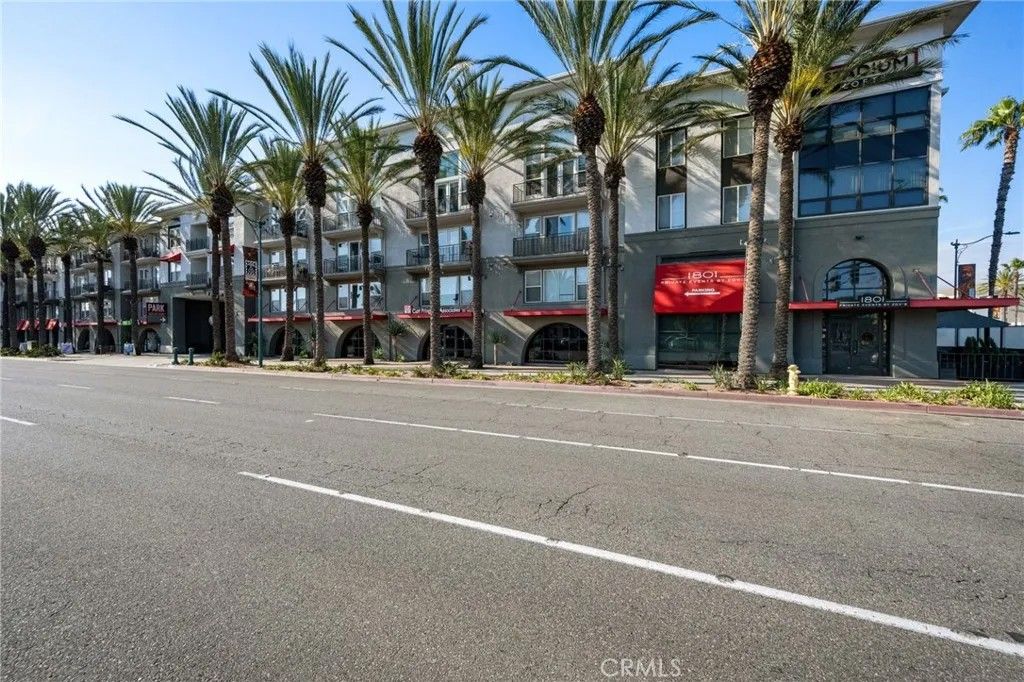 Photo of 1801 E Katella AVE #3163, Anaheim, CA 92805 (MLS # PW26073463)
