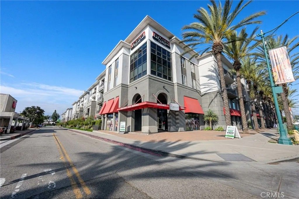 Photo of 1801 E Katella AVE #3163, Anaheim, CA 92805 (MLS # PW26073463)