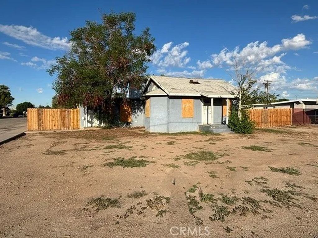 Photo of 449 N 7th St, Blythe, CA 92225 (MLS # IG25253801)
