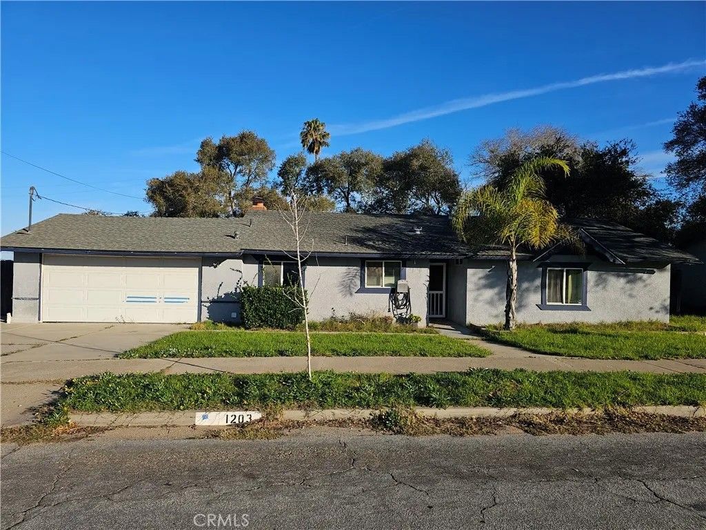 Photo of 1203 Bauer Ave, Santa Maria, CA 93455 (MLS # PI26005907)
