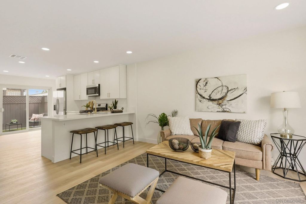 Photo of 415 Woodlawn Ave #D, Chula Vista, CA 91910 (MLS # 260012473)