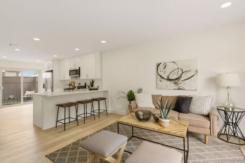Photo of 415 Woodlawn Ave #D, Chula Vista, CA 91910 (MLS # 260012473)