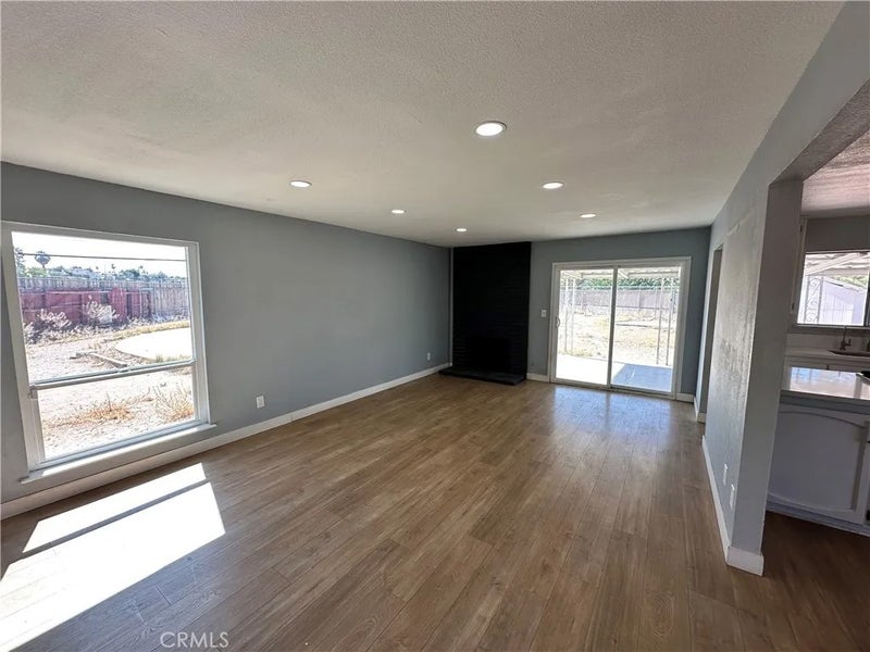 1401 De Anza