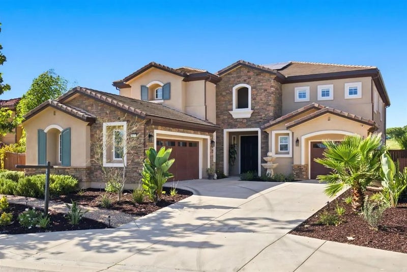 1077 Village Drive