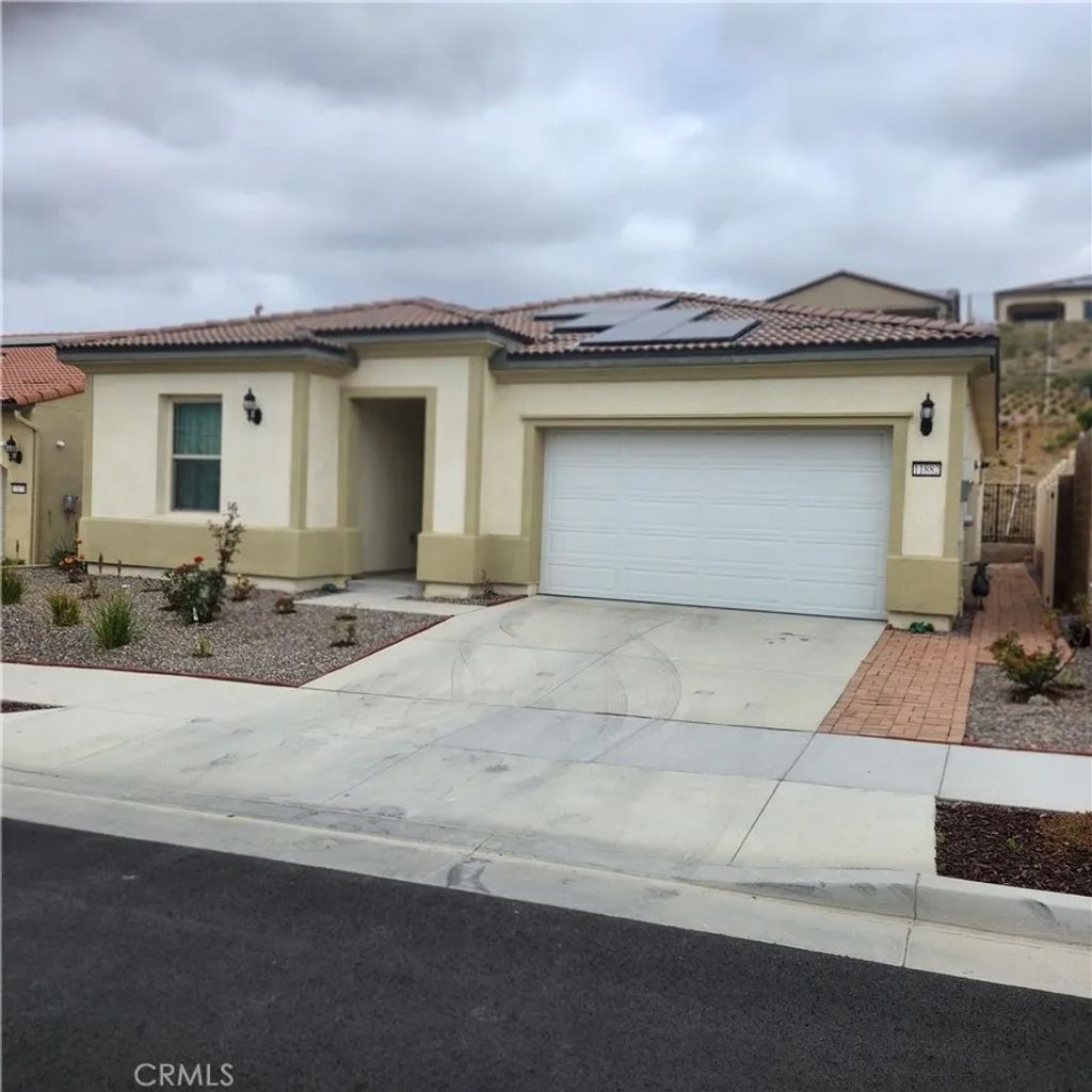 Photo of 11882 Wandering Way, Corona, CA 92883 (MLS # PW26072947)