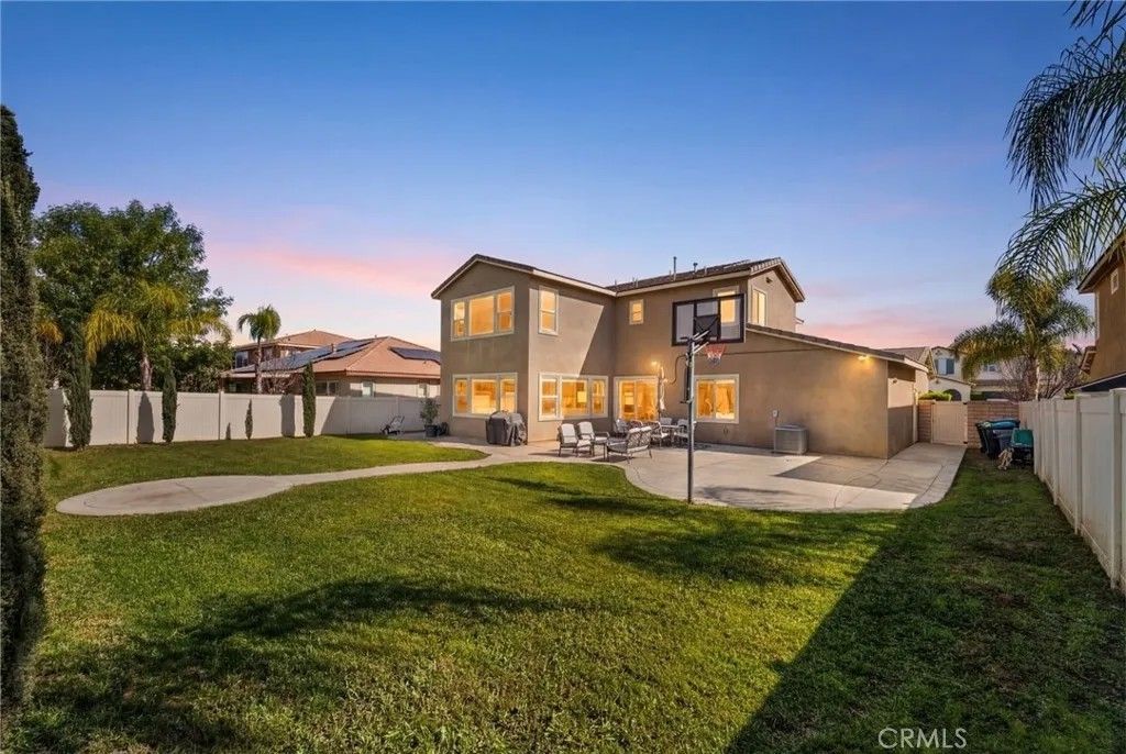 Photo of 35069 Painted Rock St, Winchester, CA 92596 (MLS # IG26041710)