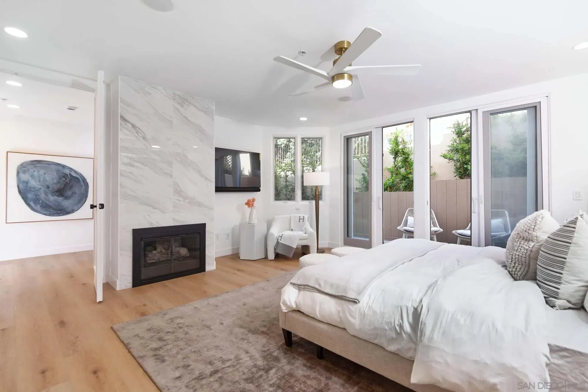 La Jolla, California 92037, United States, 3 Bedrooms Bedrooms, ,3 BathroomsBathrooms,Residential,Active,228064