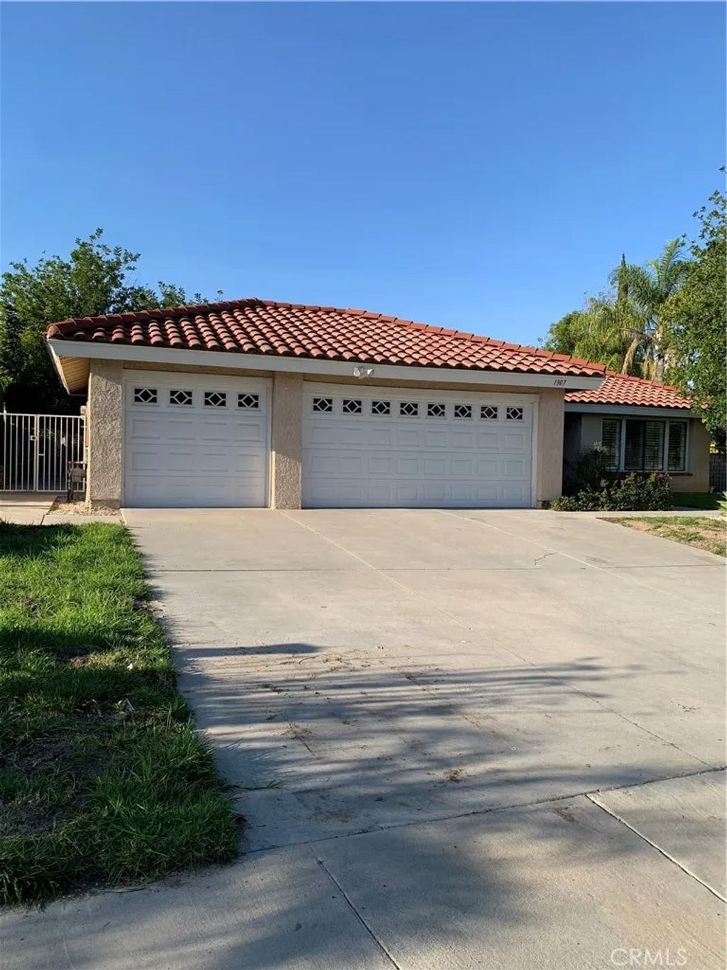 Photo of 1307 Willow Bud Dr, Walnut, CA 91789 (MLS # TR25271182)