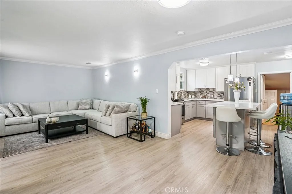 10141 Mcclemont Avenue