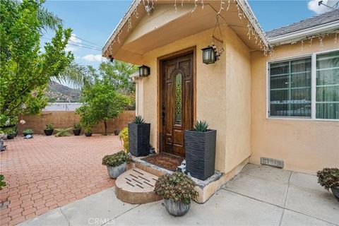 10141 Mcclemont Avenue Tujunga CA 91042