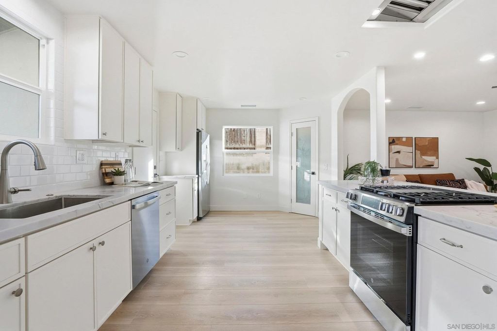 Photo of 6398 Badger Lake Ave, San Diego, CA 92119 (MLS # 260001366)