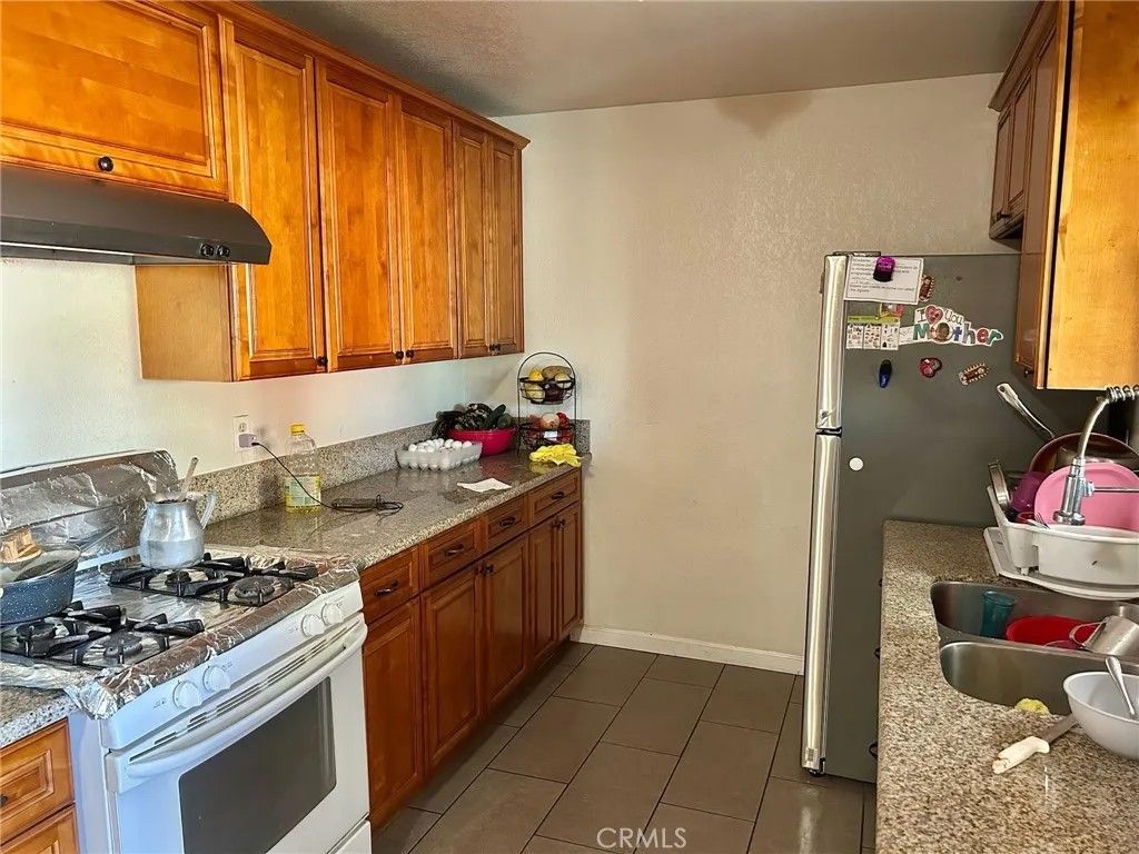 Photo of 1011 W Harding Ave, Santa Maria, CA 93458 (MLS # PI26070899)