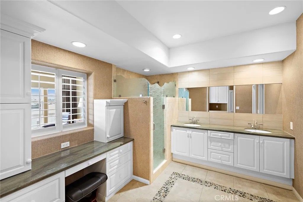 Photo of 2600 Newport Boulevard #215, Newport Beach, CA 92663 (MLS # NP26091545)